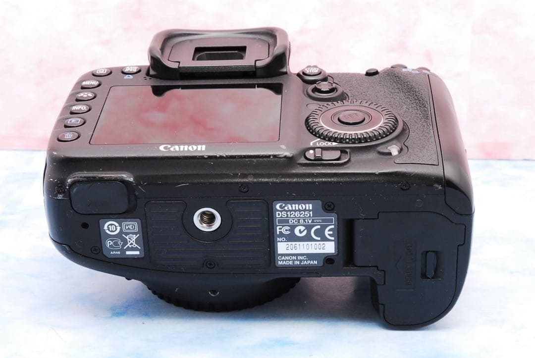 キャノン EOS 7D★超望遠レンズ付Wレンズ★一眼レフカメラ★本格撮影！