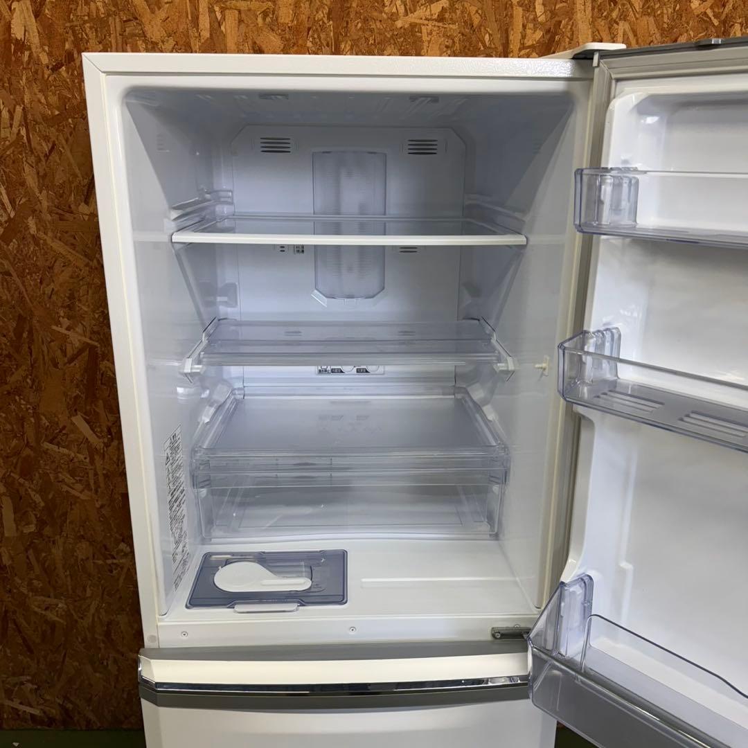 320 三菱　大型冷蔵庫　300L強　小型　家庭用　右開き　格安モデル　自動製氷