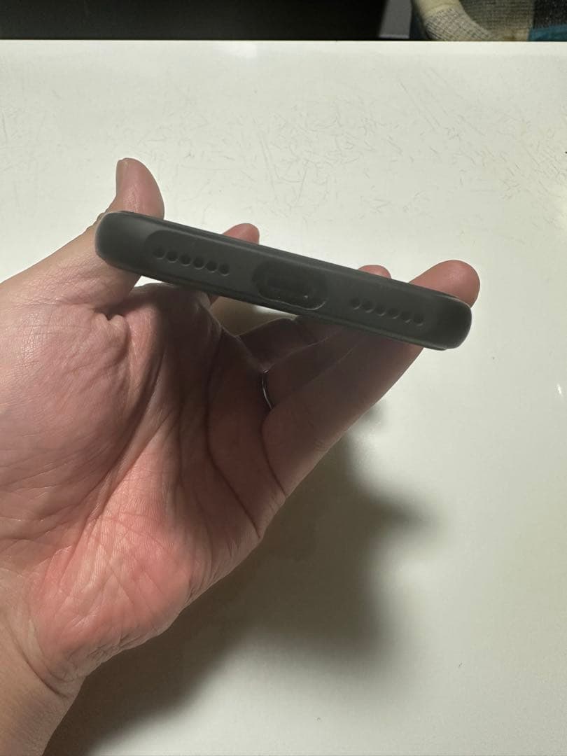 【美品・即購入OK】SIMフリーiPhone SE3 64GBブラック