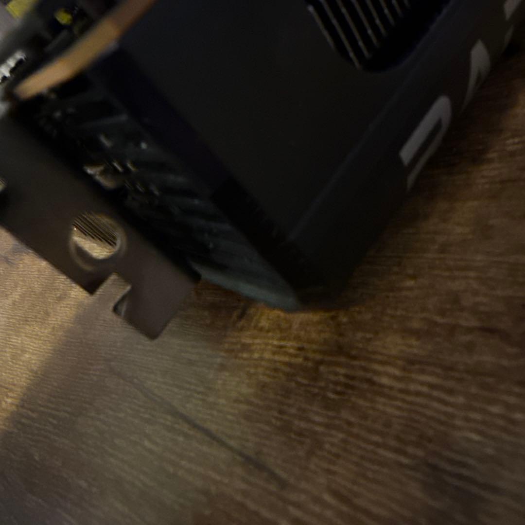 グラフィックボード・グラボ・ビデオカード ASUS Prime Radeon RX 9070 XT 16GB OC