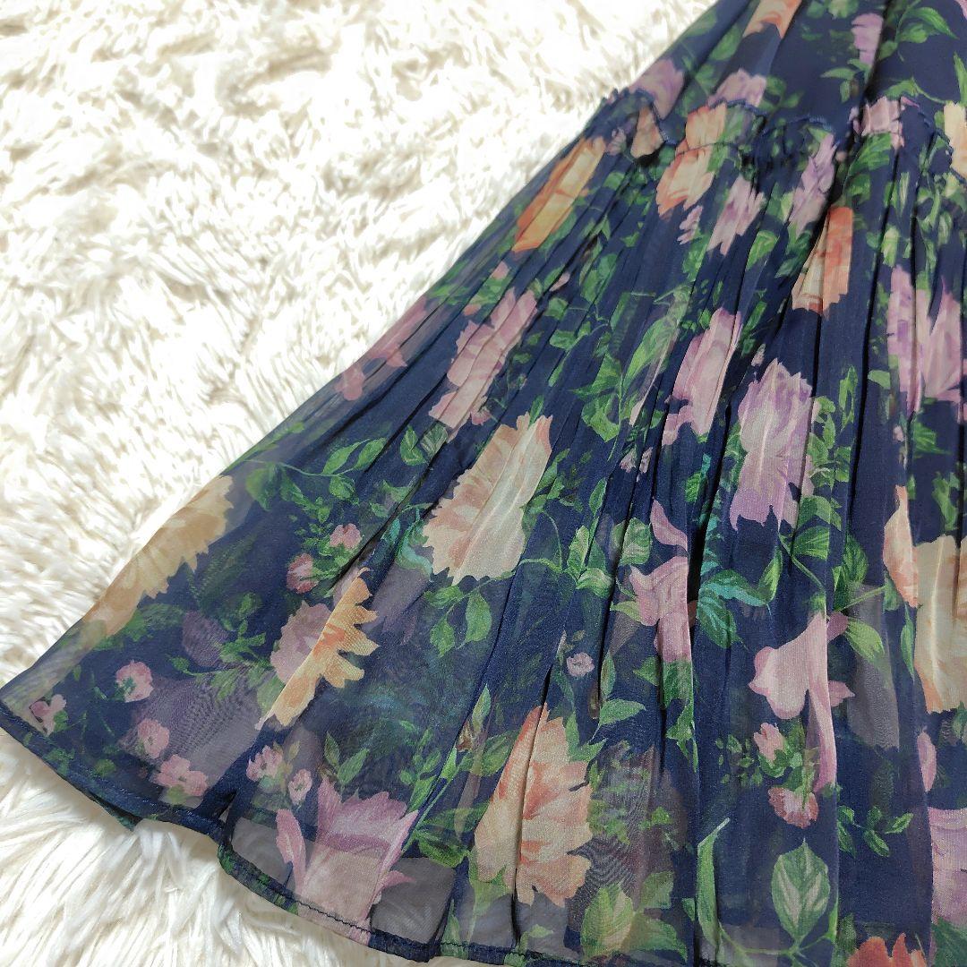 【未使用級♡2025モデル】希少46 ローズティアラ　フラワープリントワンピース