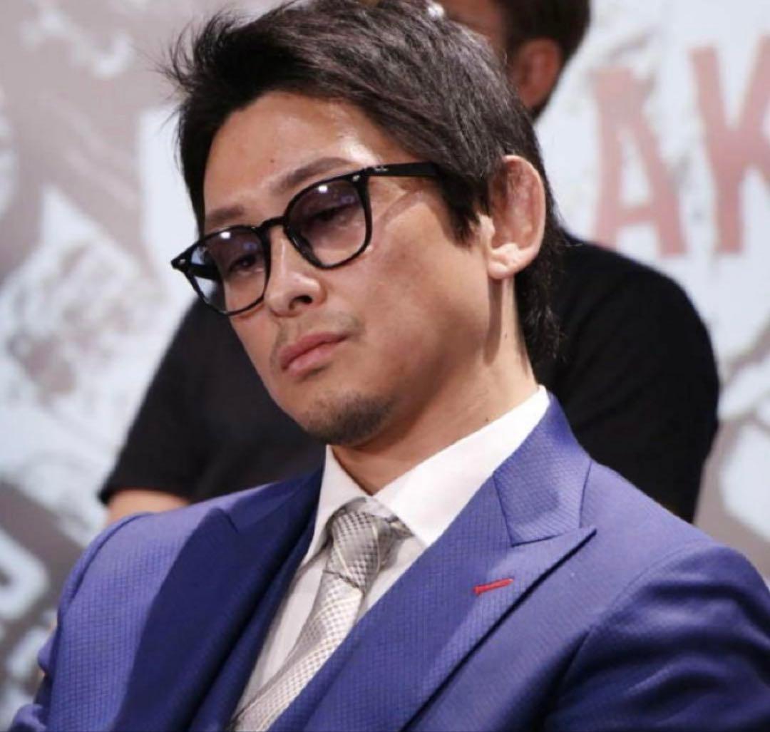 ★ほぼ未使用★RB4258-F 601/19 ★啓之輔さん着用★RayBan★