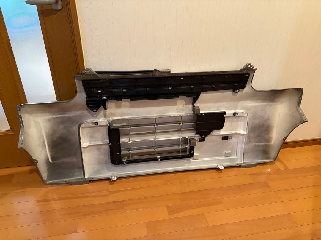 DA17V スズキ　エブリイ　フロントバンパー　モスグレーM