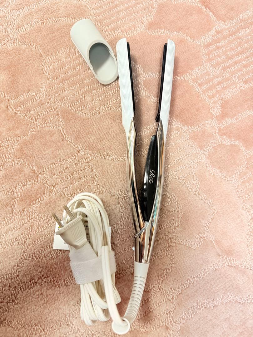 購入者決定(初心者です、、様用) 美品【ReFa】ストレートアイロン