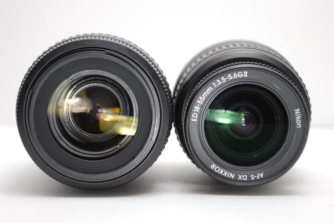 ⭐︎Nikon D3200⭐︎付属品豊富 コンパクトで軽量モデル 望遠レンズ付き