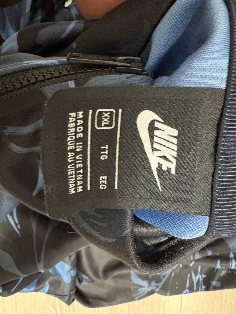 マチカフェさん専用ブラック/ブルー花柄 NIKE ナイキジャージ※お値下げ対応可