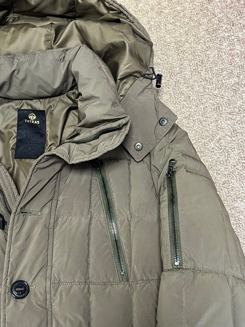 TATRAS オリーブ色 キルティングダウンジャケット