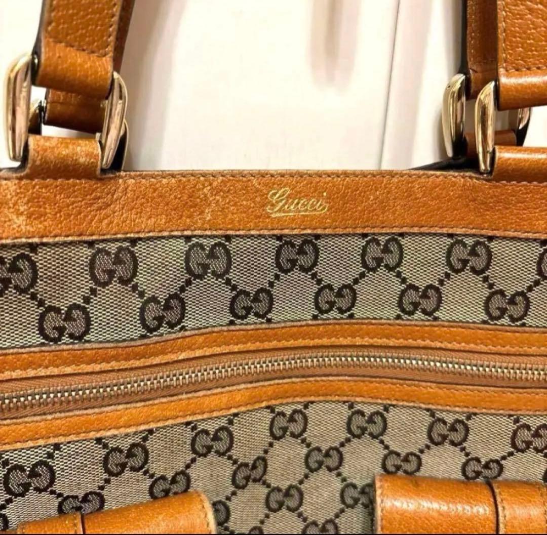 【保存袋付き】Gucci ロゴプリント ショルダーバッグ