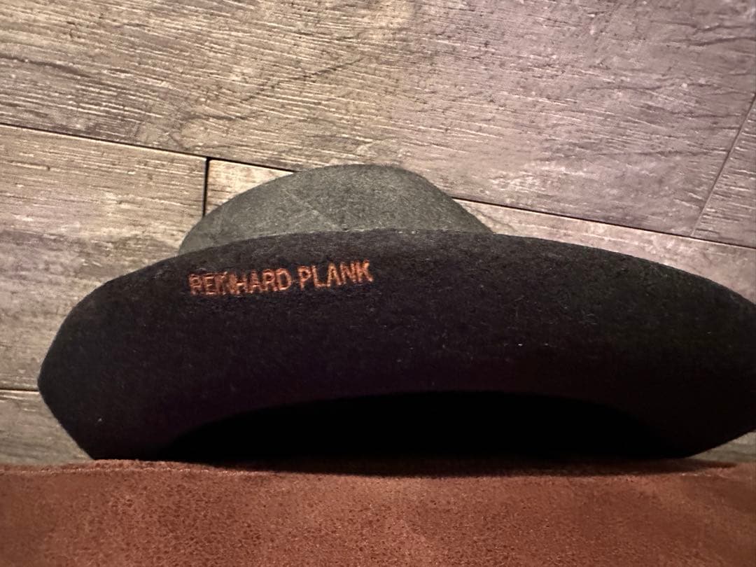 REINHARD PLANK 黒 フェルトハット　wax加工　レナード　プランク