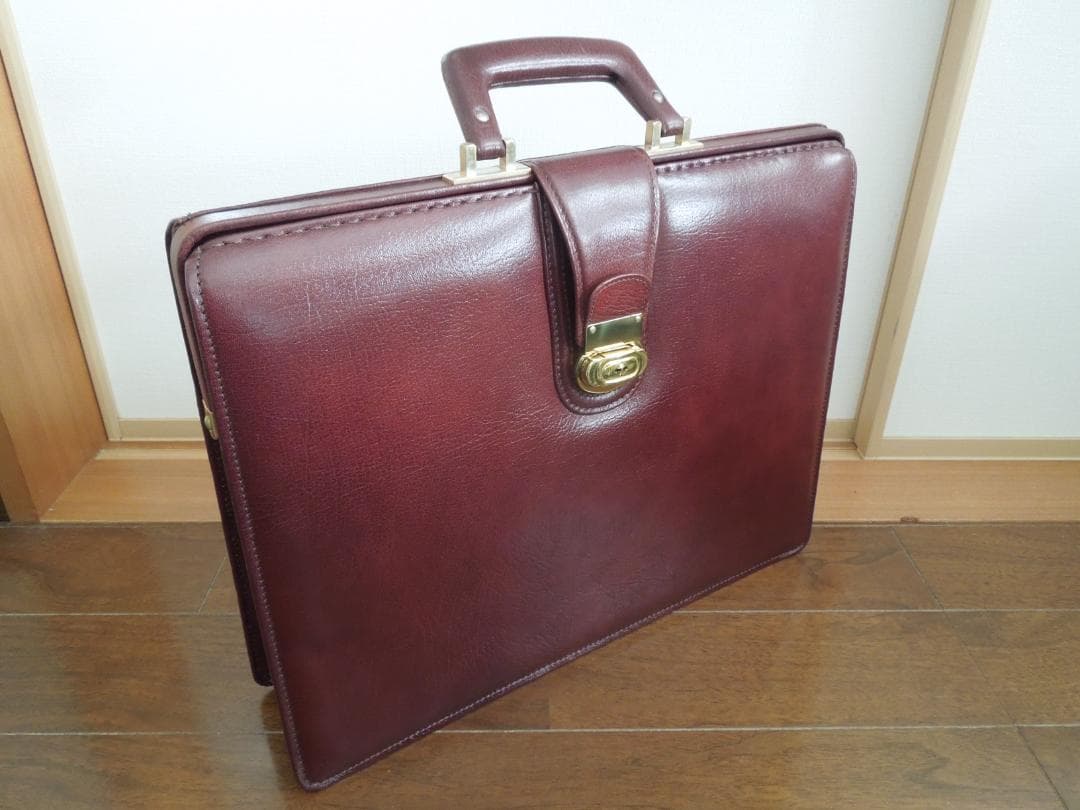【しえもん】レザー製 バーガンディ ブリーフケース / 本革　鍵付き