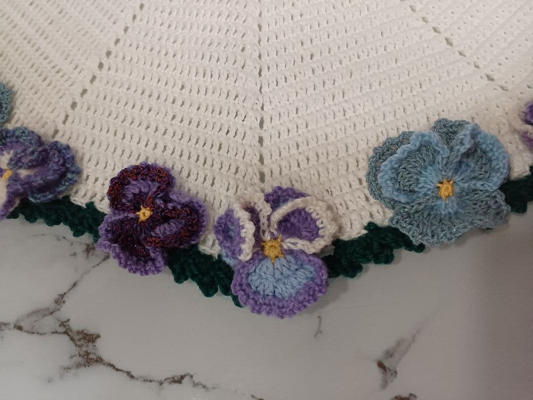 パンジーの　花束ブランケット　カシミア100%で温か