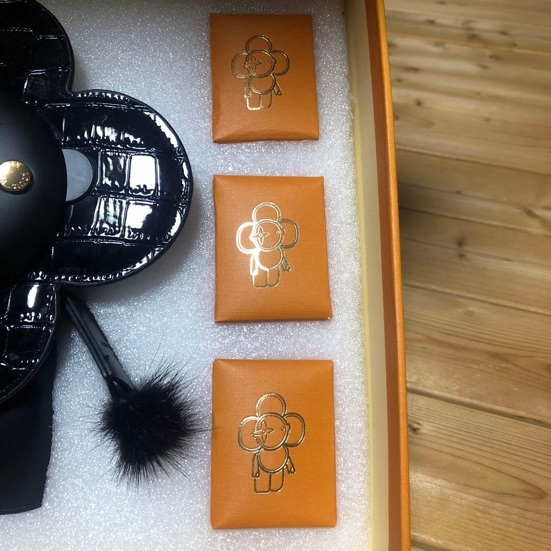 Louis Vuitton ❤️ノベルティフラワーモチーフ インテリア小物