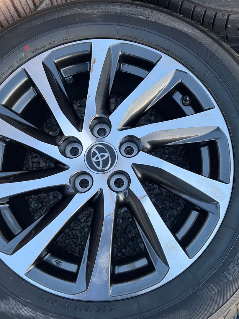 トヨタ 30アルファード 17インチ ホイール