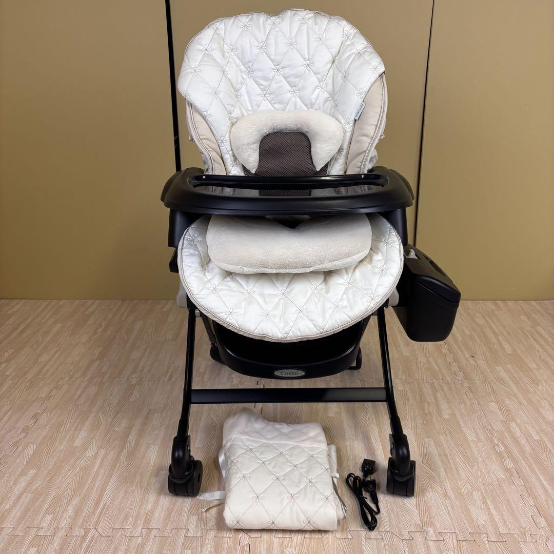 クリーニング済☆美品☆　コンビ　電動式　フェアレット　オートスイング　ラグジュア