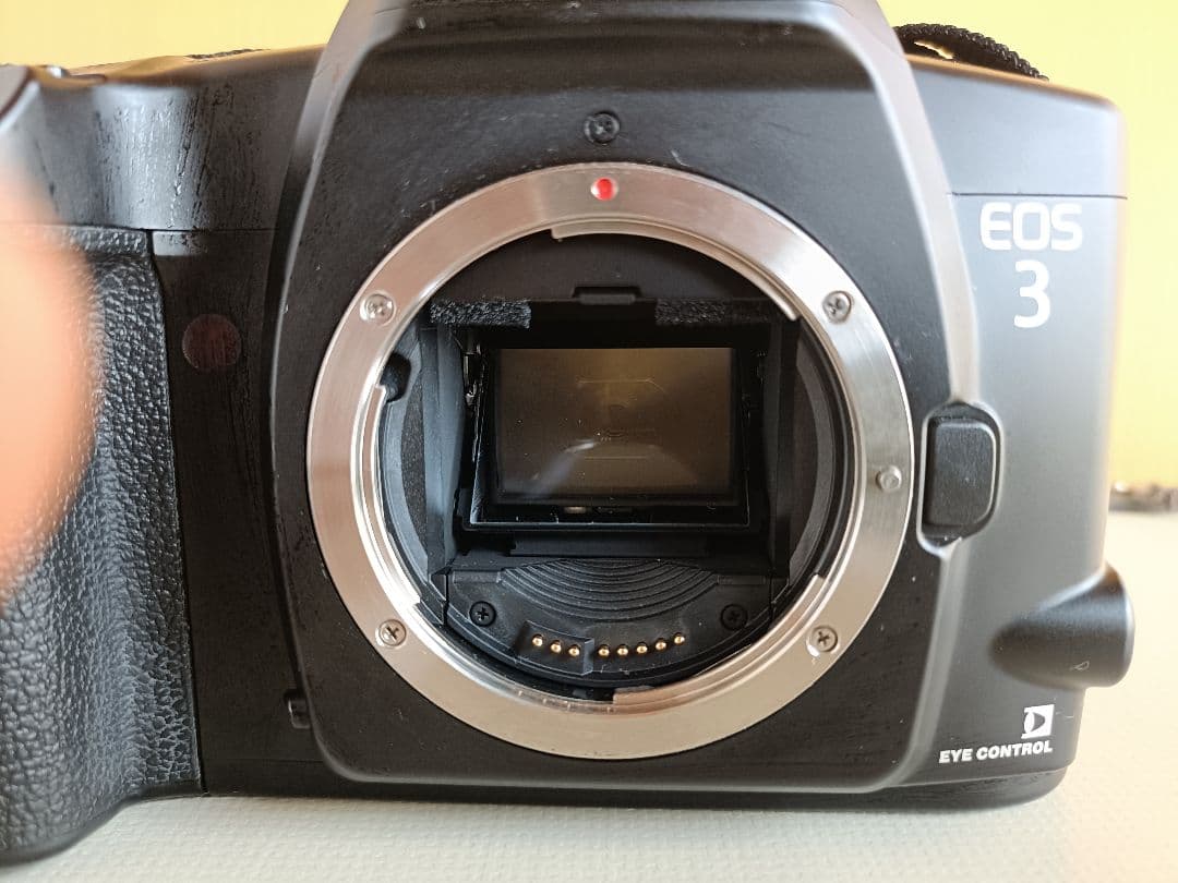 Canon EOS 3 フィルムカメラ
