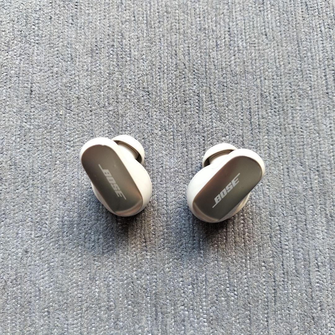 【最終値下げ】Bose QuietComfort Ultra Earbuds 白