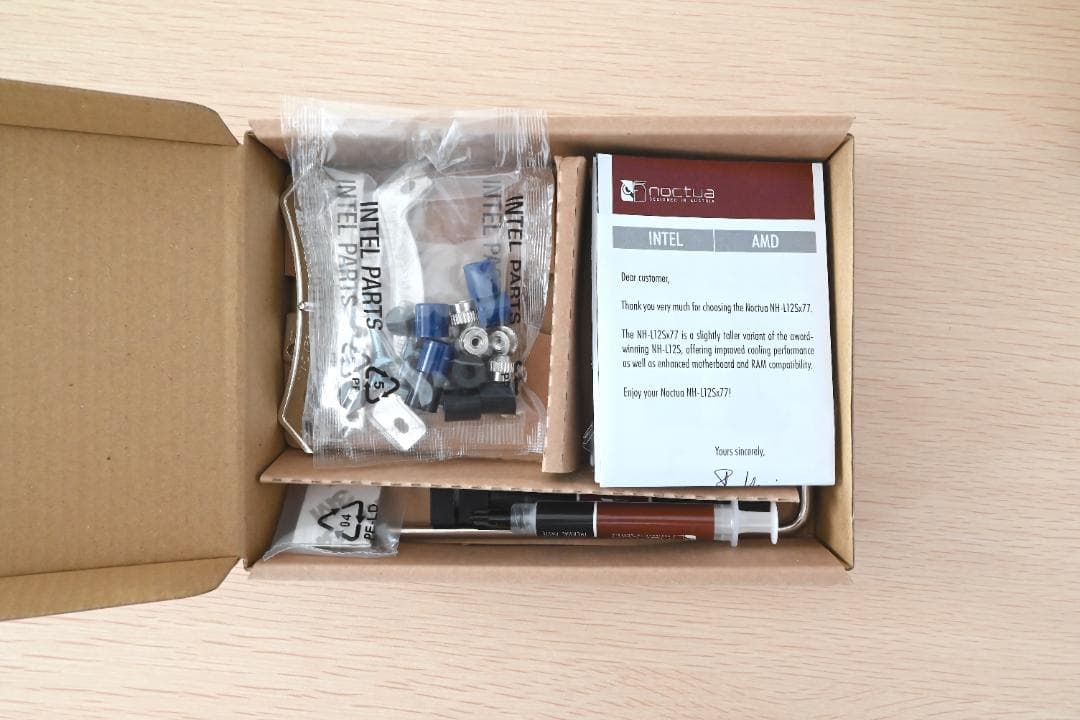 PC用ファン・クーラー nocture NH-L12Sx77