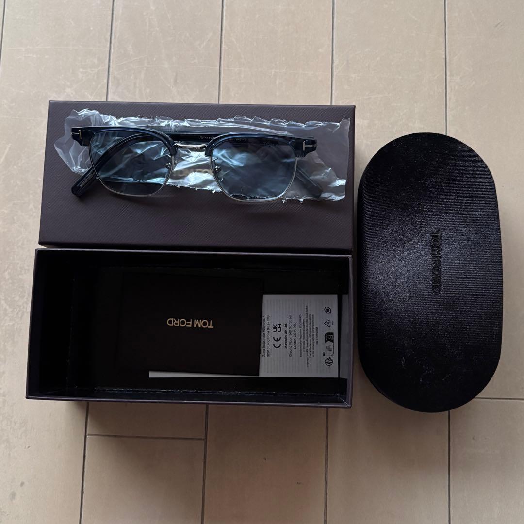 新品 TOM FORD サングラス FT1119-D 90A 47 正規品