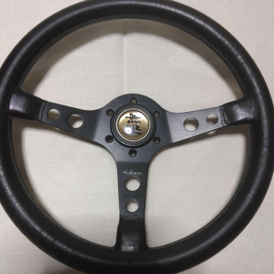 超希少　イタリー製MOMOのステアリング クレイ・レガツォーニモデル