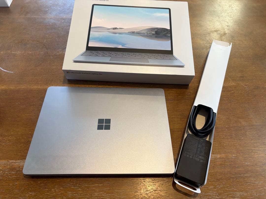 Windowsノート本体 Microsoft Surface Laptop Go/i5/8GB/128GB