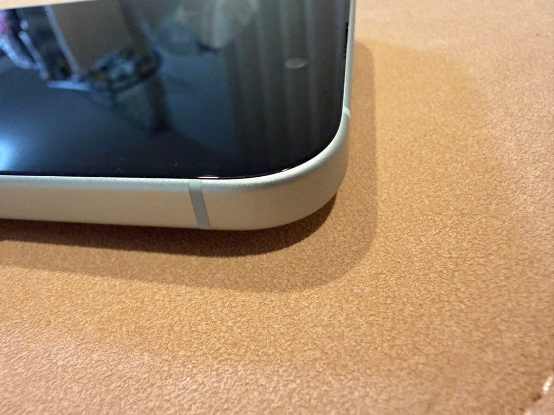 Apple iPhone 15本体　128GB