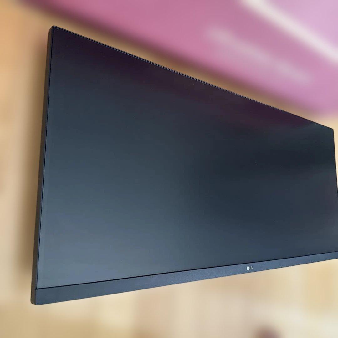 LG ウルトラワイドモニター　34インチ　34WN750-B