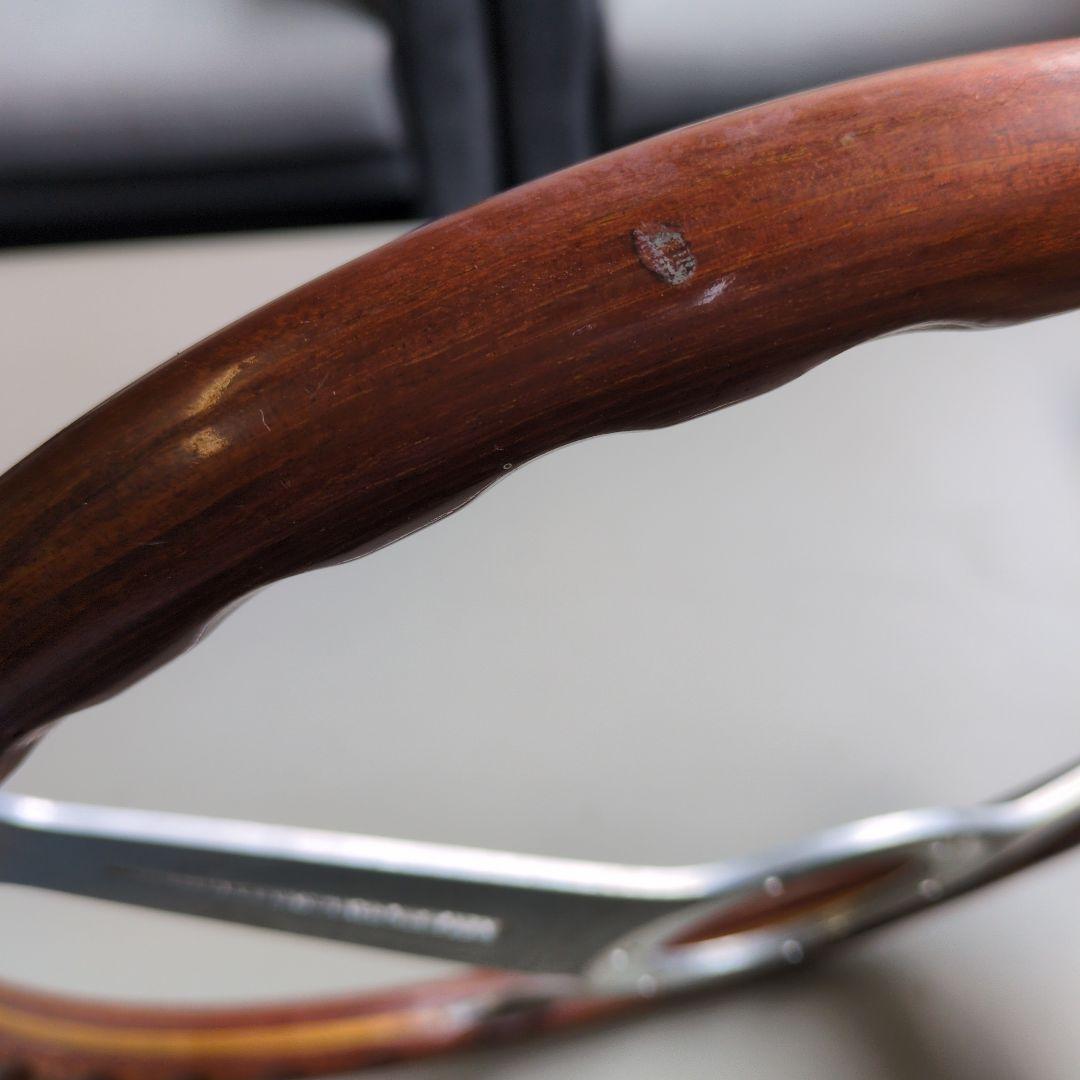 ナルデーウッドステアリング MADE IN ITALY36パイ