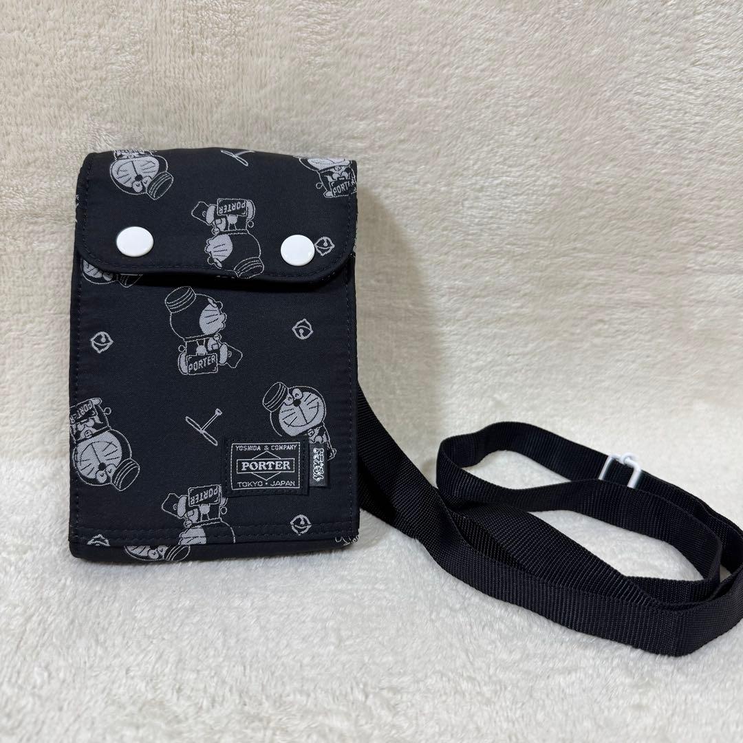 ドラえもん × PORTER NAVIGATOR CASE ショルダーバッグ