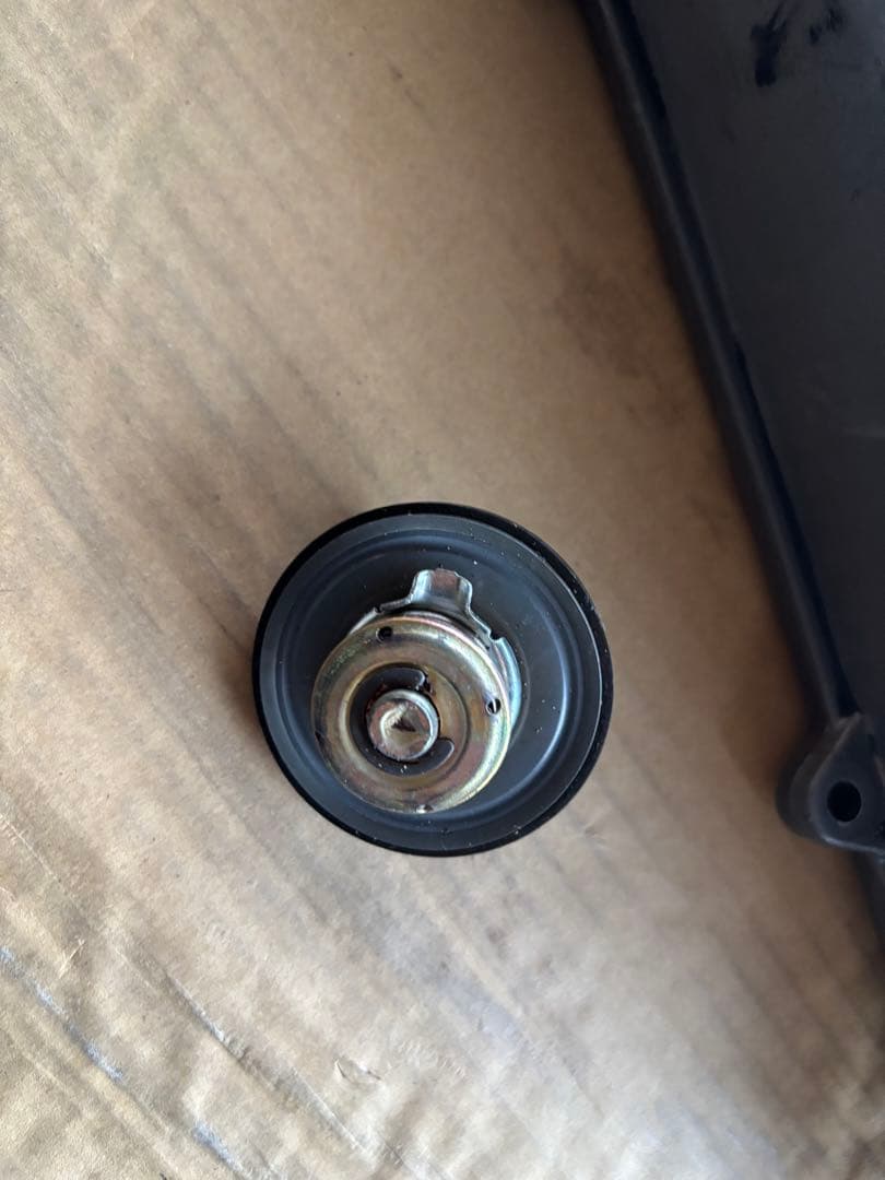 1jz JZX90エンジン　タペットカバー　カムカバー