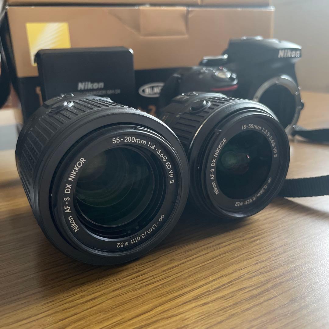 【使用回数少】Nikon D5300 ダブルズームキット ブラック 元箱付