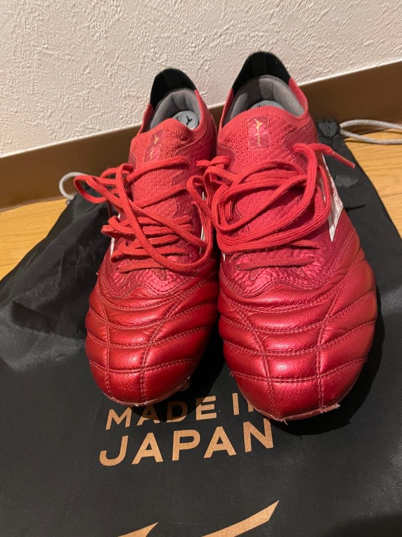 ミズノ モレリア ネオ IV ベータ JAPAN ルビーレッド　26.0