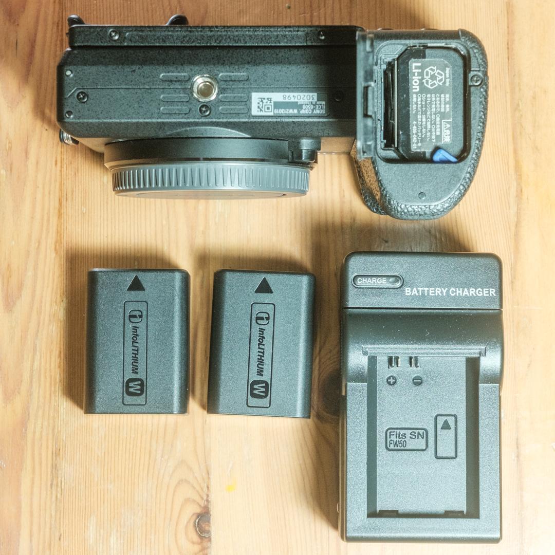 【良品】SONY α6500 ILCE-6500 バッテリー+2個つき