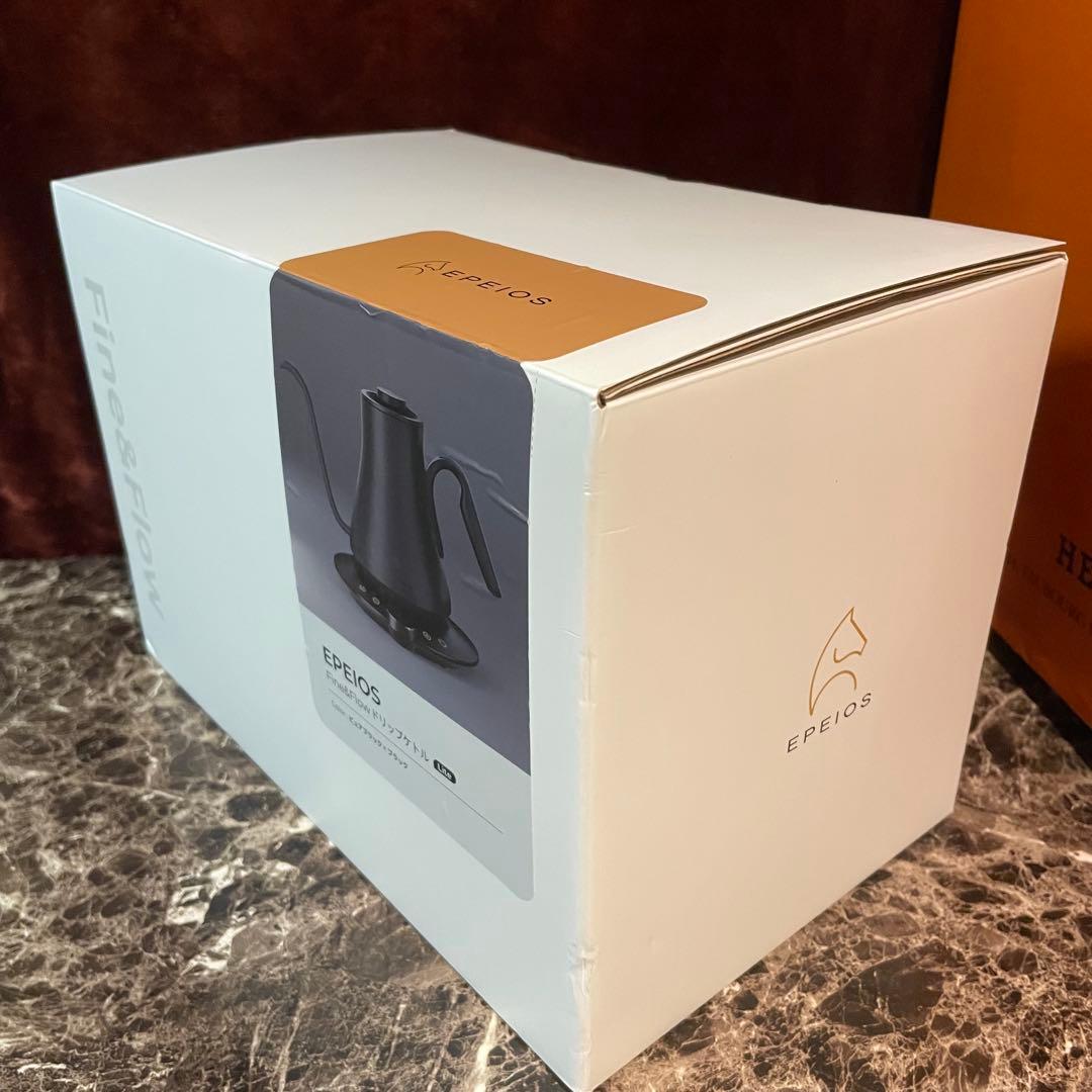 Epeios（エペイオス）電気ケトル 0.9L｜1℃単位で温度調整できるケトル