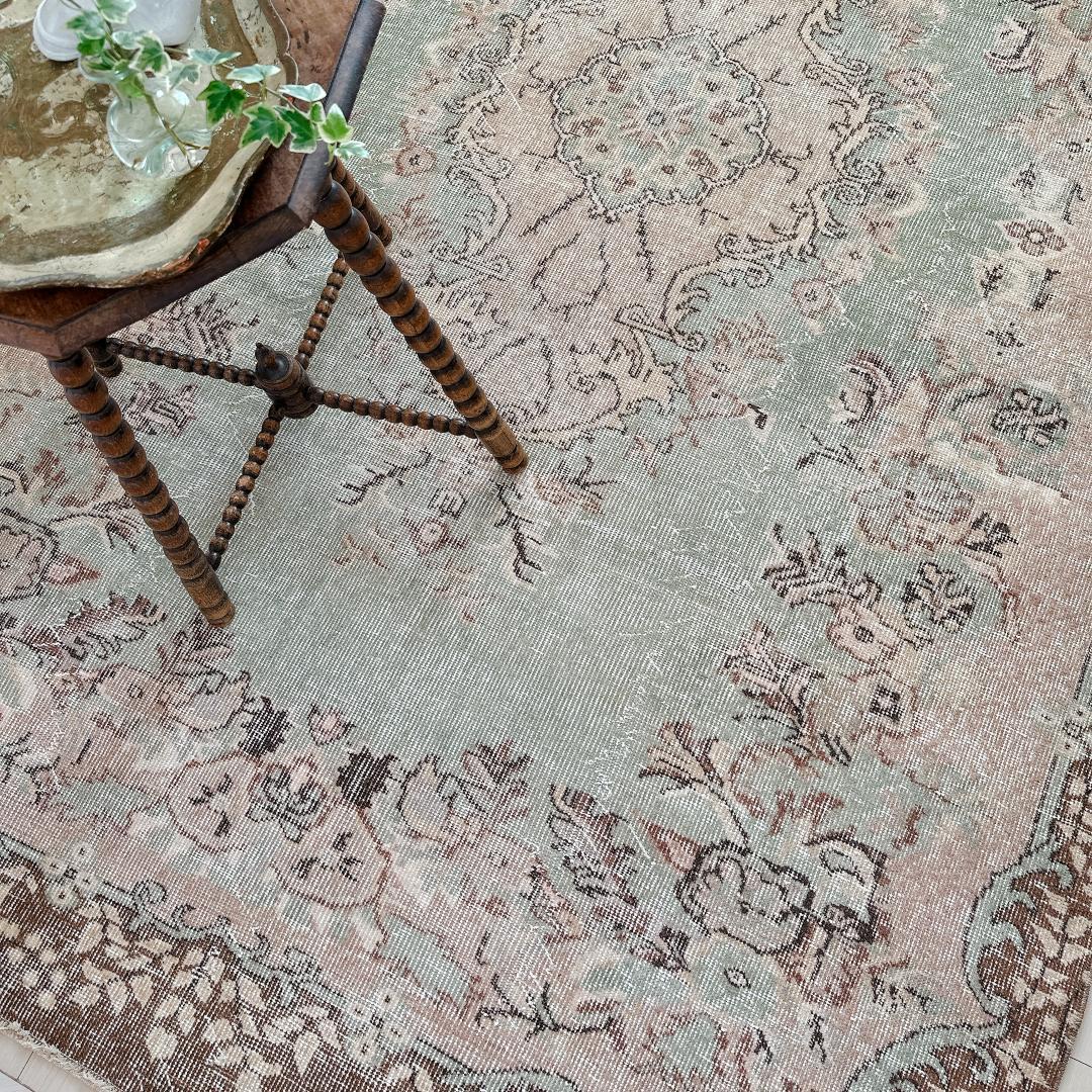 とも トルコヴィンテージラグ A83