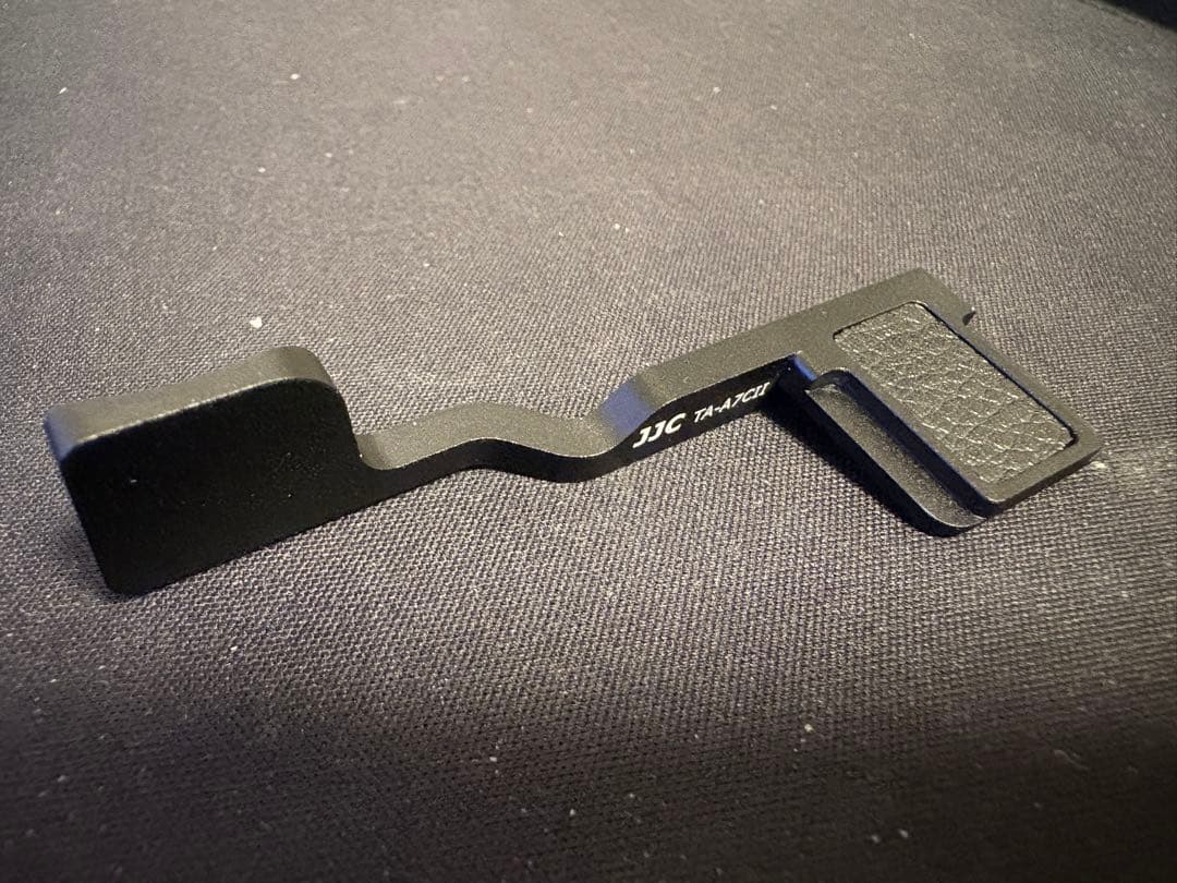 【ほぼ新品】SONY α7CII ボディ & 予備純正バッテリー、他