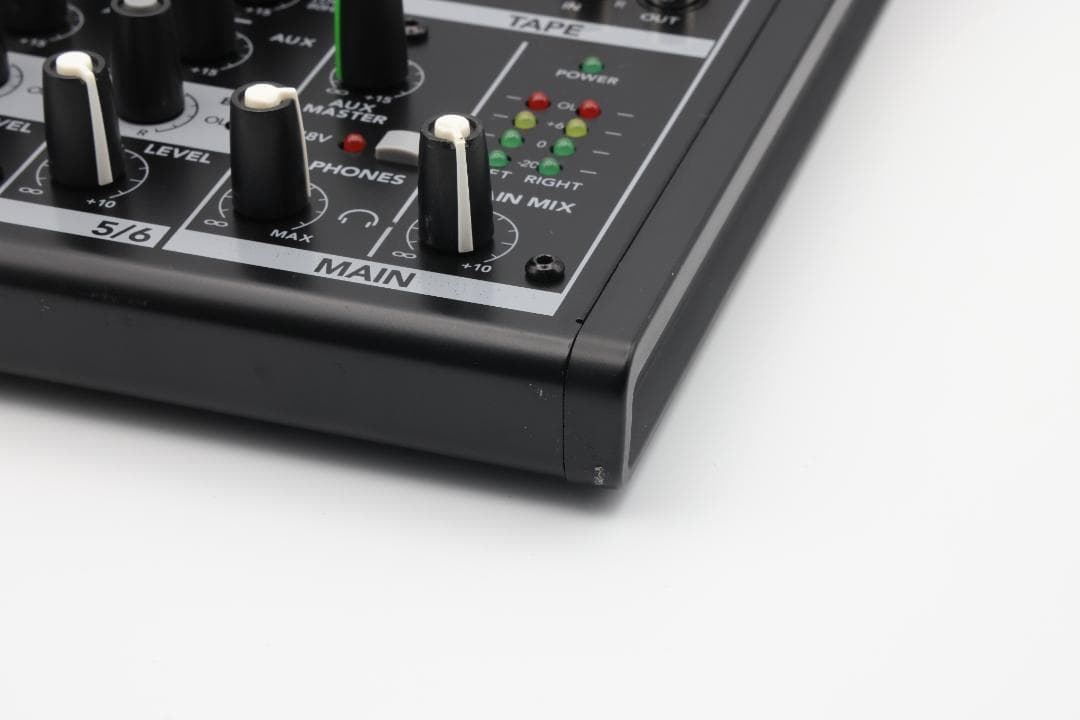 MACKIE Mix8 8チャンネルコンパクトミキサー