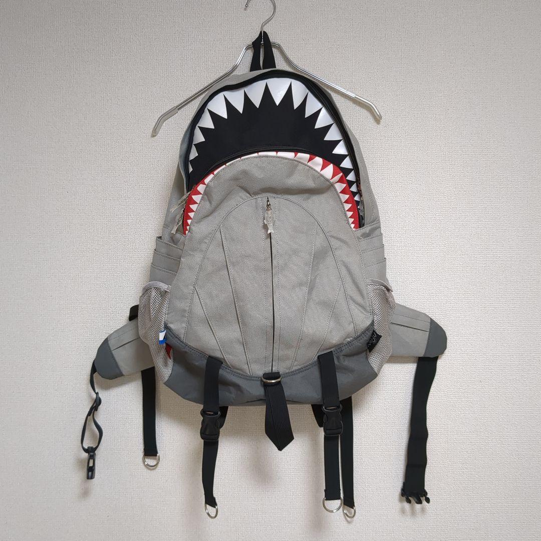 ✨大人気！XL！MORN CREATIONS シャーク バックパック グレー