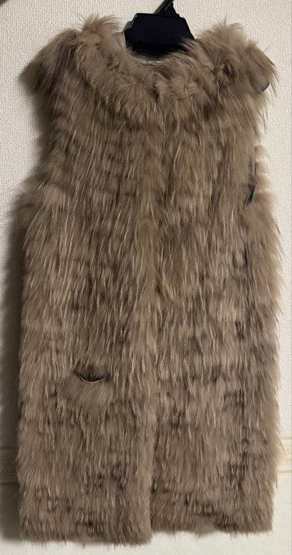 theoryフォックスファーベスト