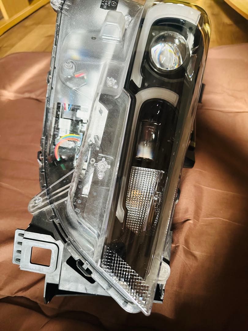 右ヘッドライト商品 CX-5(KF後期)CX-8 KG最終型) 共通 2023年