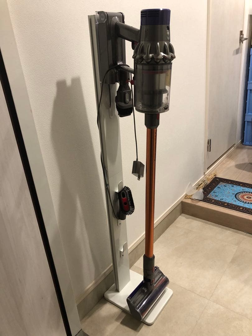 Dyson V10 コードレス掃除機 グレー・オレンジ