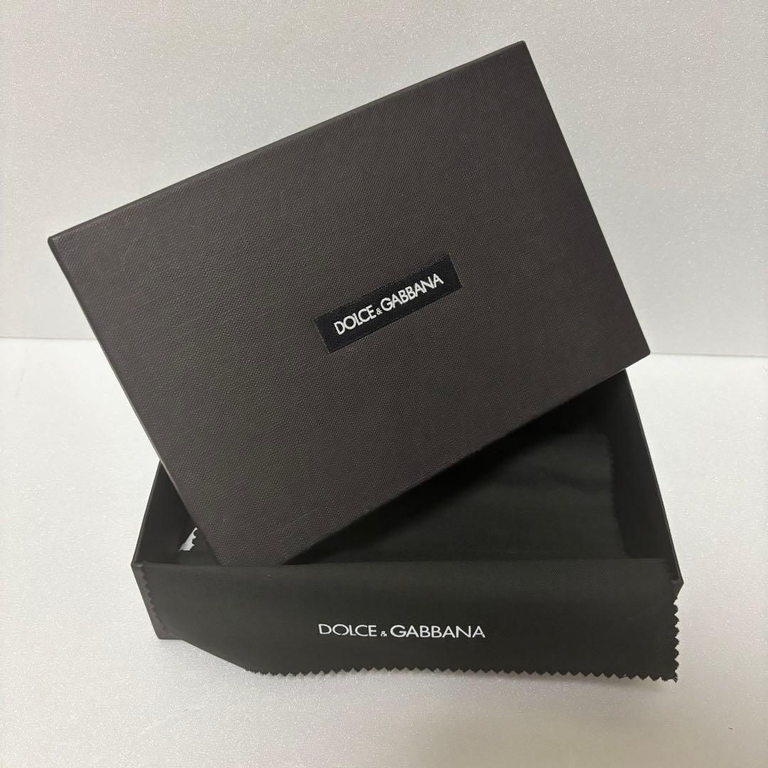 ドルチェアンドガッバーナ キルティング 長財布 黒　ゴールド金具　箱付　保証書