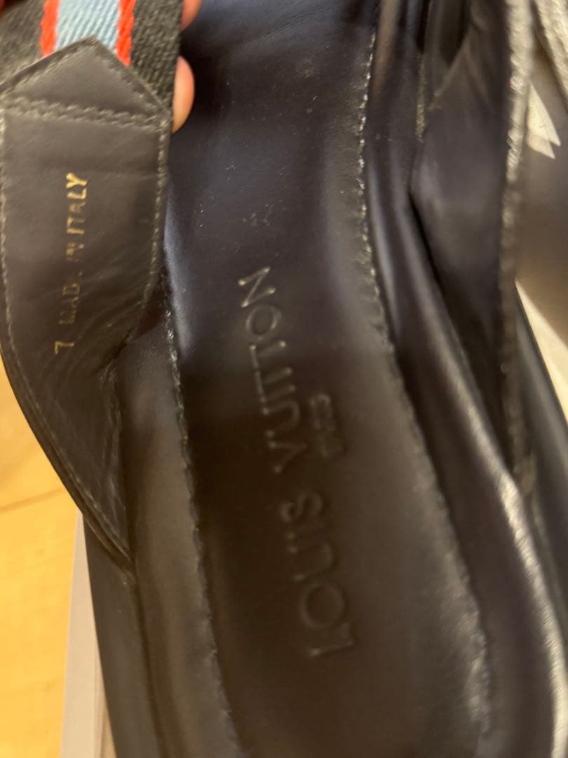 LOUIS VUITTON ルイ・ヴィトン クロスストラップ サンダル