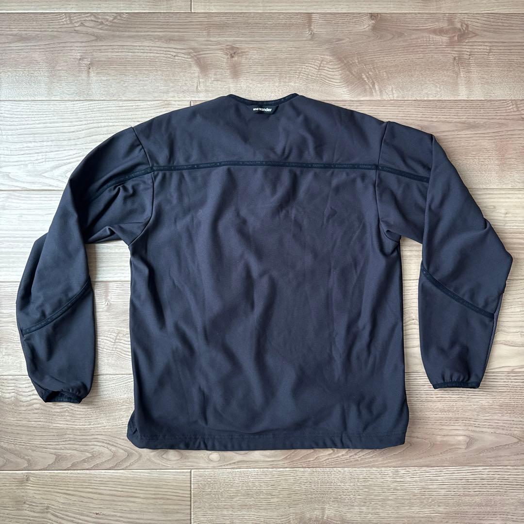 and wanderアンドワンダーlight fleece pullover L