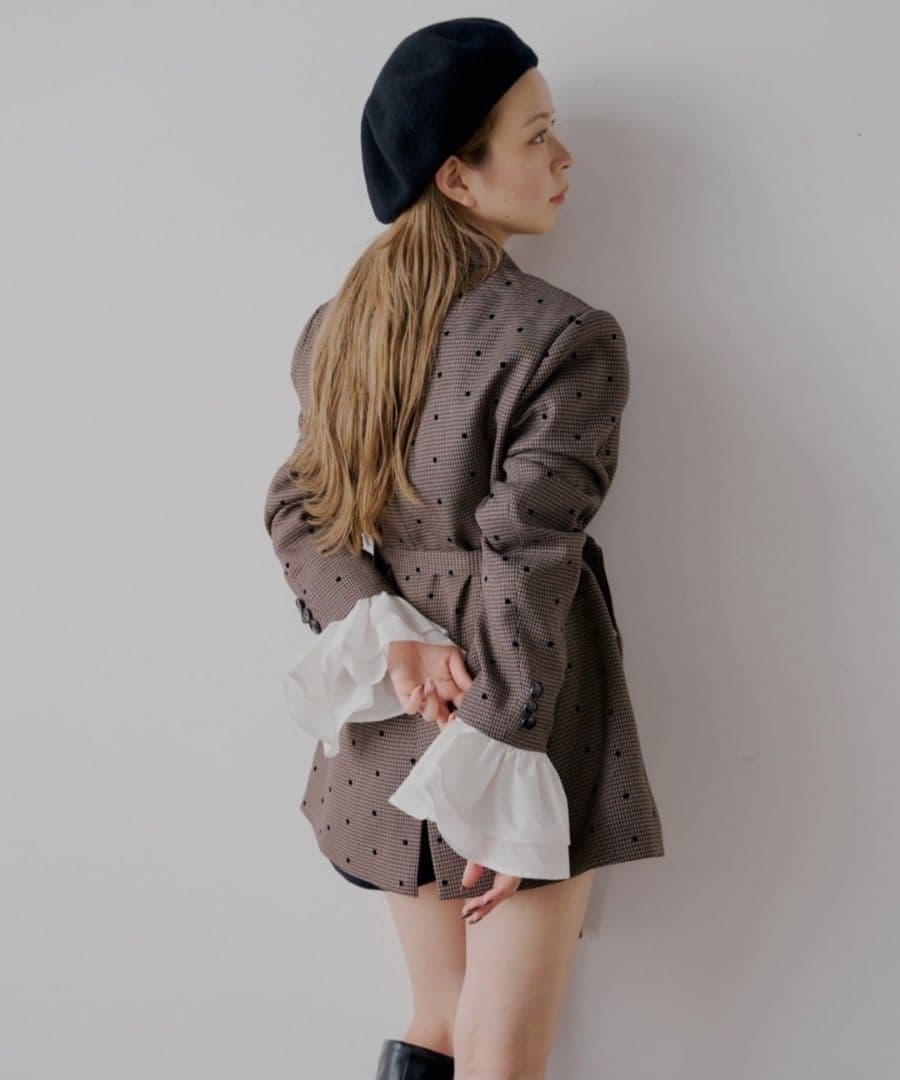 Chico　チコ　yuzuコラボ　袖フリルオーバージャケット　ブラウン