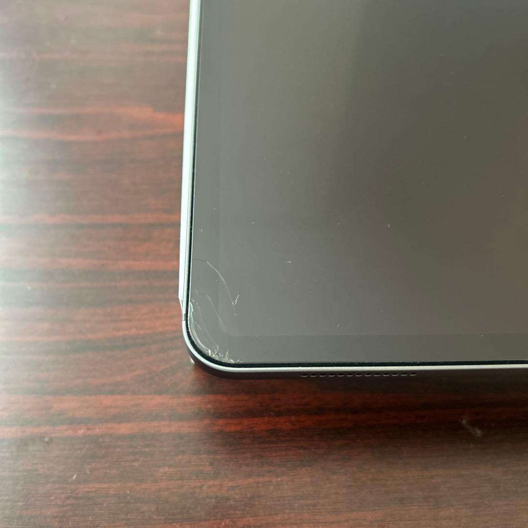 Apple iPad pro 11インチ SIMフリー　第2世代 128GB