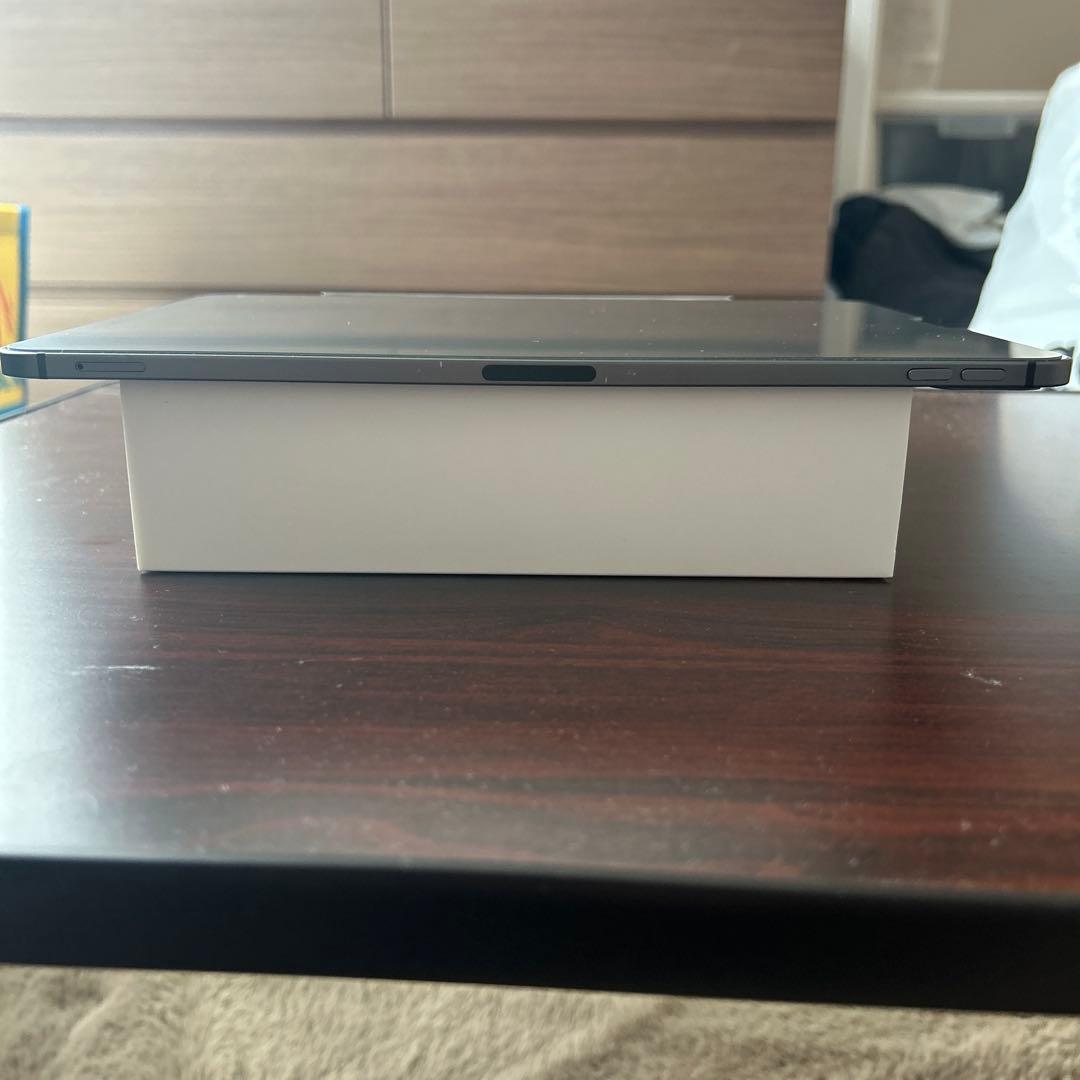 Apple iPad pro 11インチ SIMフリー　第2世代 128GB