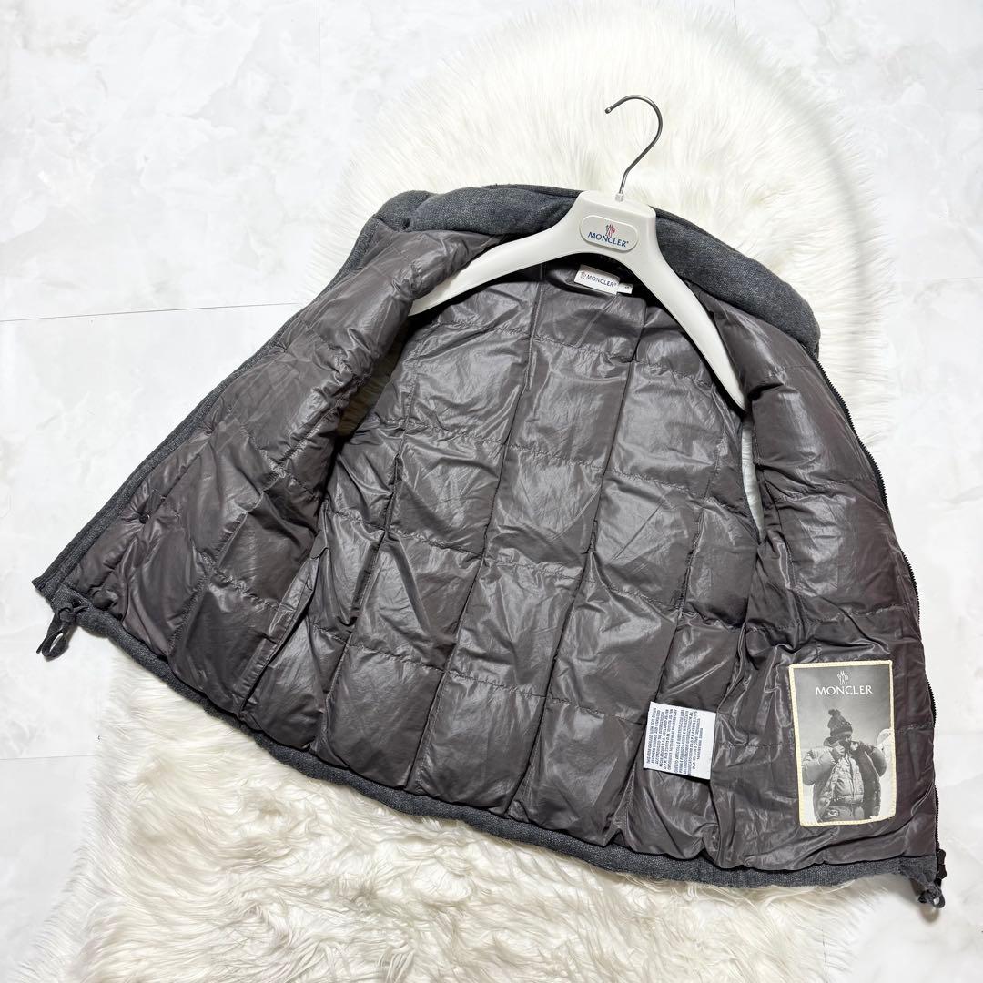 美品 モンクレール マグリア ダウンベスト S グレー Moncler