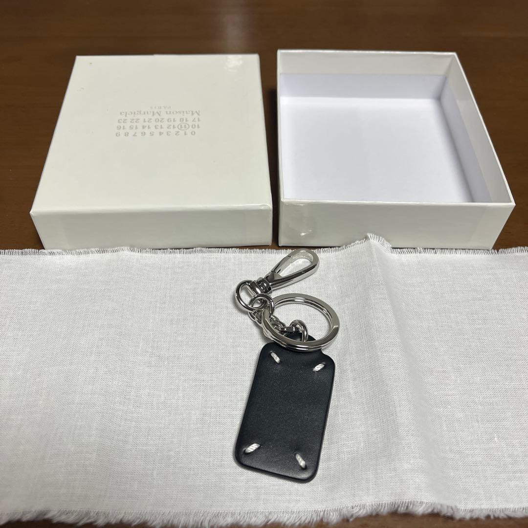 Maison Margiela 4ステッチ レザーキーリング