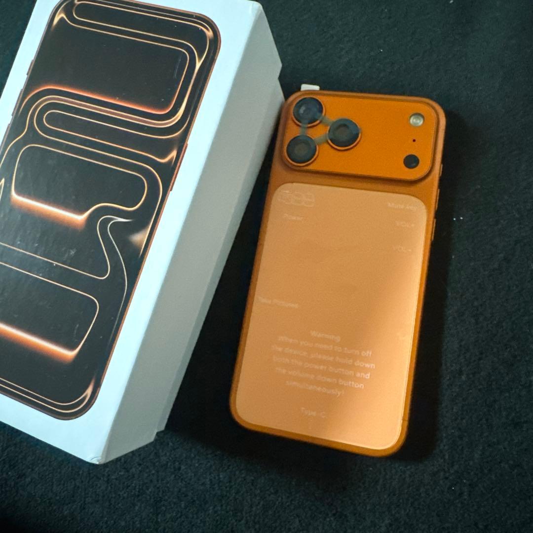 I17 Pro Max 256GB オレンジ スマホケース イヤホン 充電器付属