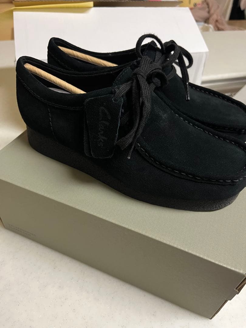 Clarks ワラビー　黒　UK5